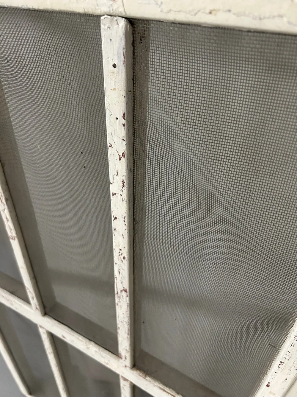 Distressed White Rustic Window Frame Wall Decor